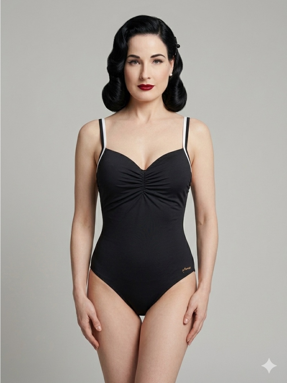 Vintage Black Swimsuit w/ Ruching at Chest - 14, made in Italy! 🇮🇹